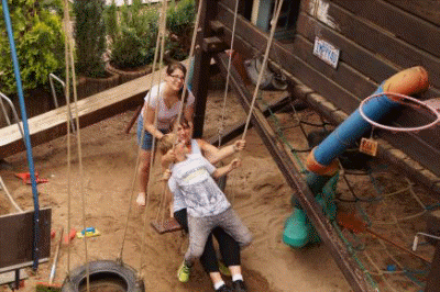 2018-05-10 Kinderspielplatz Familie klein 11